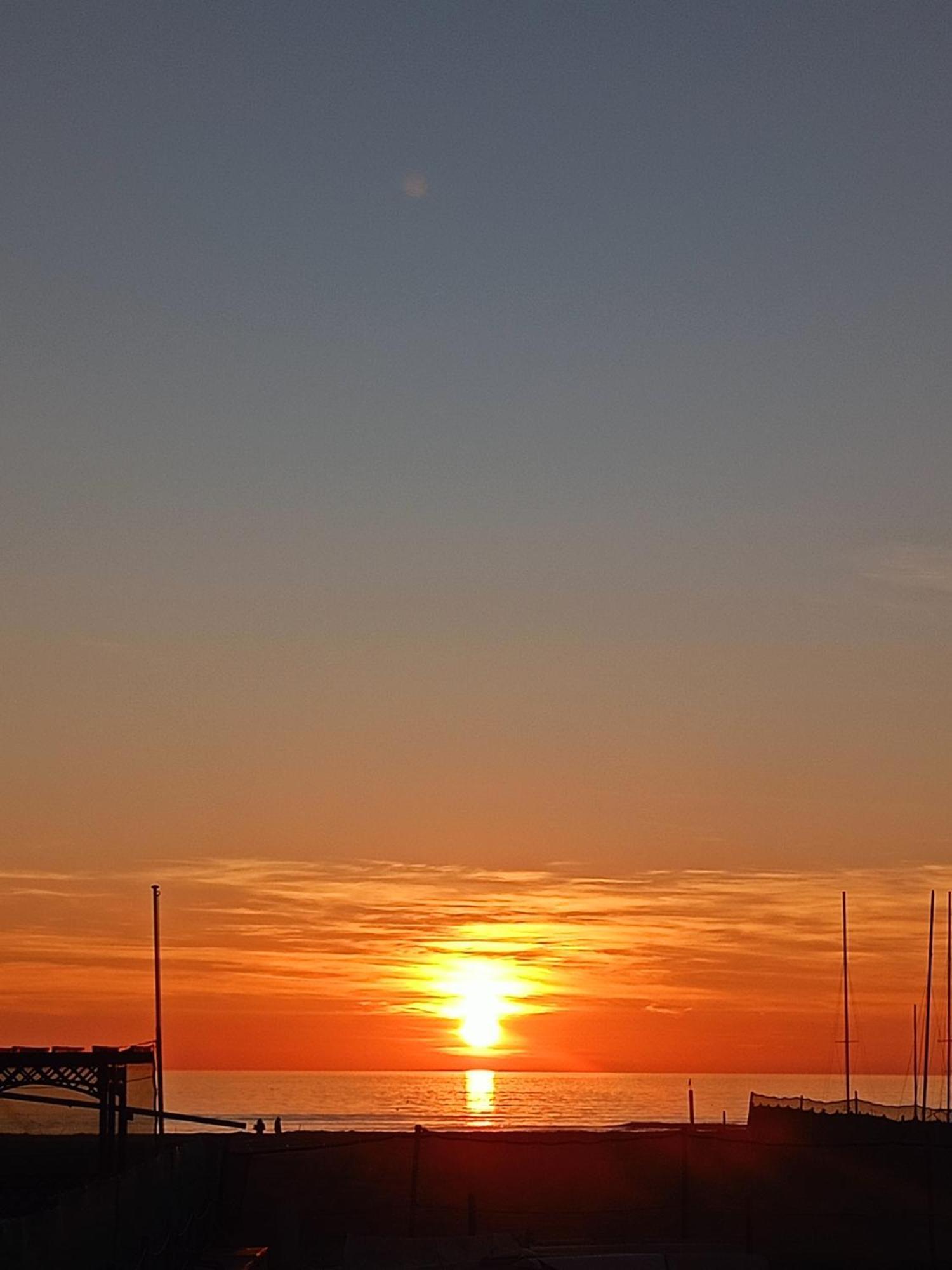 Per Chi Ama Mare E Montagna! Villa Camaiore Eksteriør billede